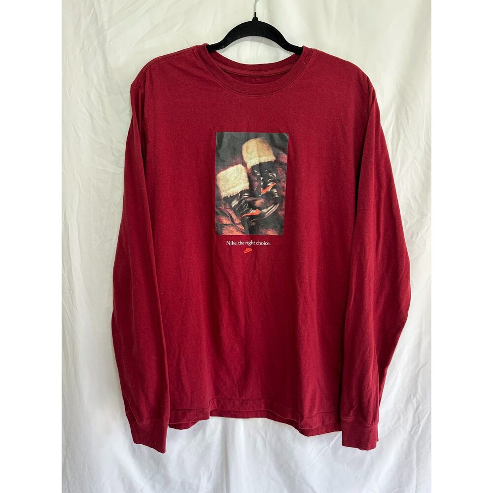 Nike Men's Long Sleeve Tee Christmas "The Right Choice" Swoosh Boots Size L